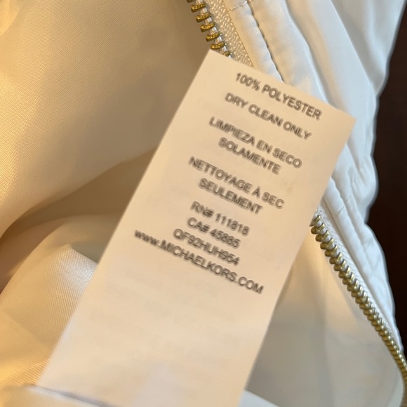 Michael Kors Ivory Puffer Vest, Small, NWT - Picture 4 of 6